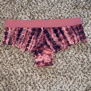 PINK Victoria’s Secret Low Rise Cheekster Lace L